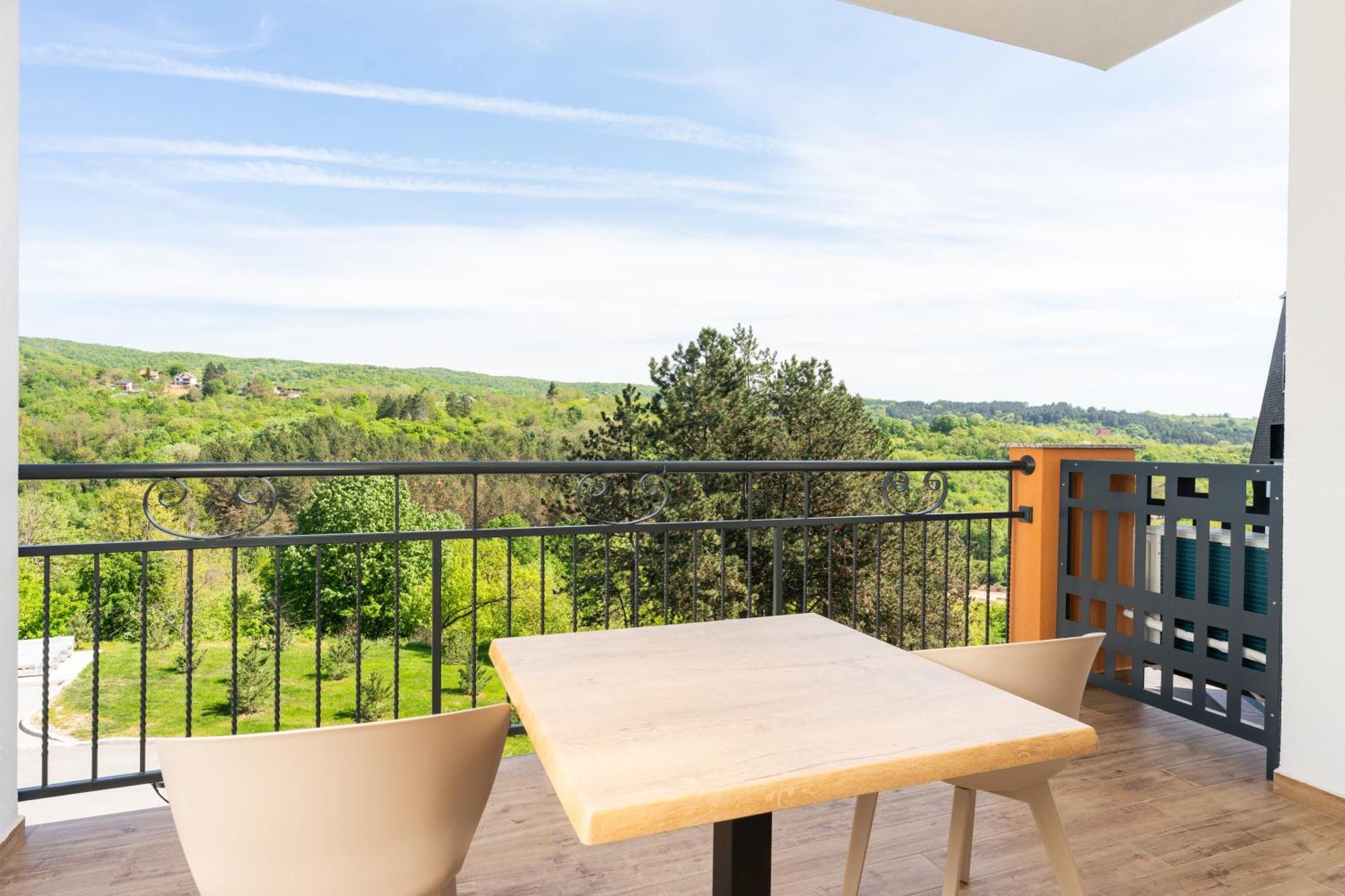 Fruske Residences 브르드니크 외부 사진